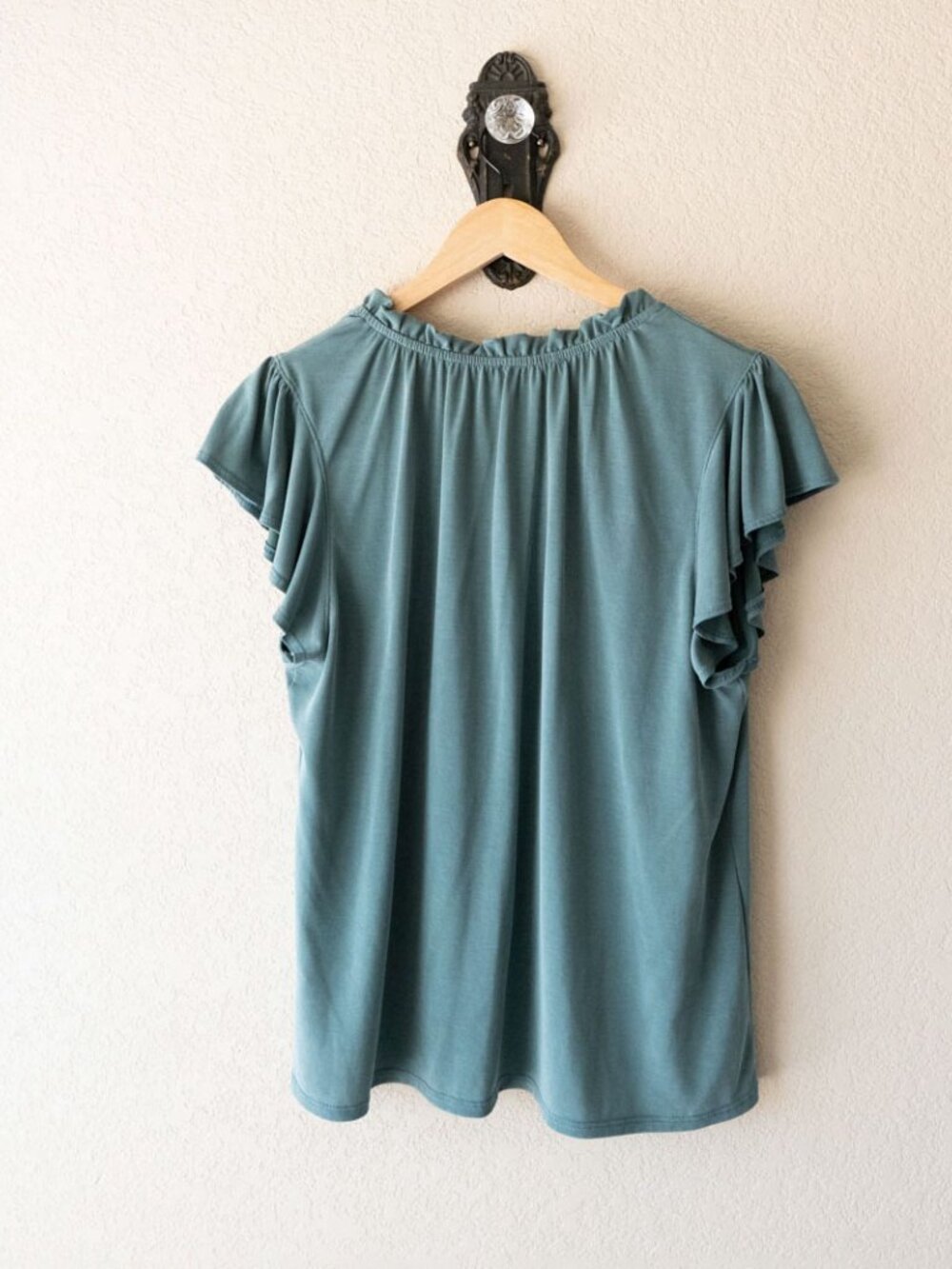 Green Envelope Womens L Teal Flutter Sleeve Top Ruffle Neck Tie Boho Blouse - Picture 10 of 14